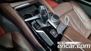 BMW 5-Series 520d M Sport Plus 2020 года из Южной Кореи