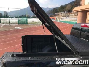 ChevroletGMDaewoo Colorado 3.6 Z71-X Midnight 4WD 2021 года из Южной Кореи