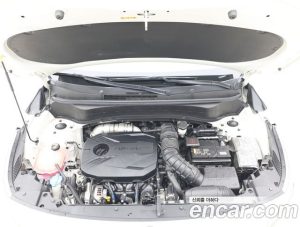Kia Seltos Бензин 1.6 Turbo 2WD 2021 года из Южной Кореи
