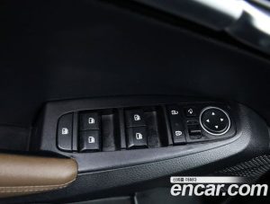 Kia Seltos Бензин 1.6 Turbo 2WD 2021 года из Южной Кореи