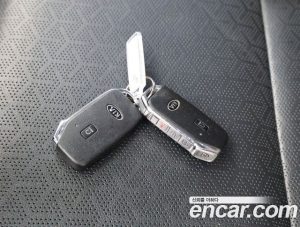 Kia Seltos Бензин 1.6 Turbo 2WD 2021 года из Южной Кореи