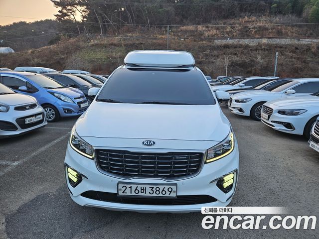 Kia Carnival 7-Seater HI-Limousine 2019 года из Кореи
