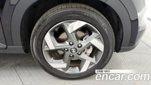 Hyundai Venue 1.6 Flux 2021 года из Южной Кореи