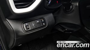 Hyundai Venue 1.6 Flux 2021 года из Южной Кореи