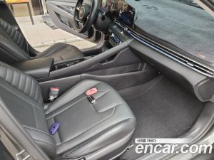 Hyundai AVANTE 1.6 2021 года из Южной Кореи