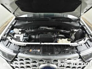 Ford Explorer 3.0 платина 4WD 2021 года из Южной Кореи