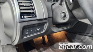 Jaguar F-TYPE P300 Coupe 2020 года из Южной Кореи