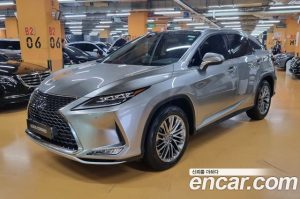 Lexus RX Executive 2021 года из Южной Кореи