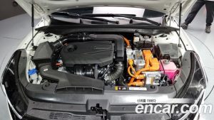 Kia K5 Signature 2023 года из Южной Кореи