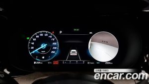 Kia K5 Signature 2023 года из Южной Кореи