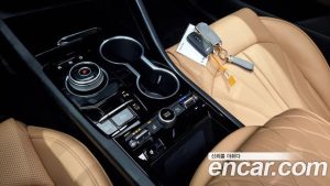 Kia K5 Signature 2023 года из Южной Кореи