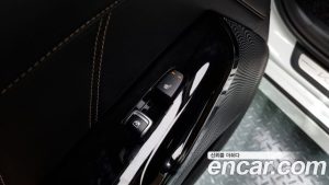 Kia K5 Signature 2023 года из Южной Кореи