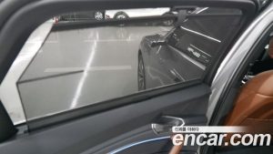 Audi e-tron 55 4WD 2023 года из Южной Кореи