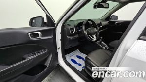 Hyundai Venue 1.6 Modern 2020 года из Южной Кореи