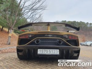 Lamborghini Aventador LP770-4 SVJ Roadster 2020 года из Южной Кореи