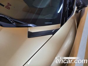 Lamborghini Aventador LP770-4 SVJ Roadster 2020 года из Южной Кореи