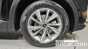Hyundai Santafe Дизель 2.0 2WD 2020 года из Южной Кореи