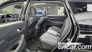 Hyundai Santafe Дизель 2.0 2WD 2020 года из Южной Кореи