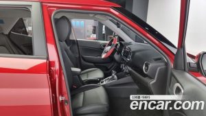 Hyundai Venue 1.6 Modern 2021 года из Южной Кореи