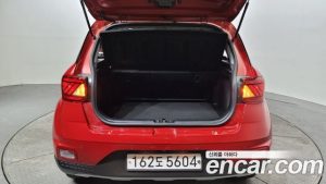 Hyundai Venue 1.6 Modern 2021 года из Южной Кореи