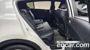 Kia Sportage Дизель 1.6 2WD 2022 года из Южной Кореи