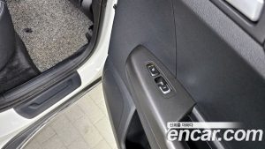 Kia Sportage Дизель 1.6 2WD 2022 года из Южной Кореи