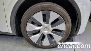Tesla Model Y LONG RANGE 2021 года из Южной Кореи
