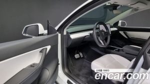 Tesla Model Y LONG RANGE 2021 года из Южной Кореи