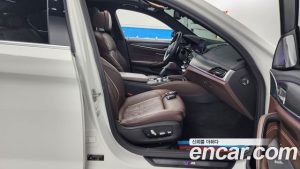BMW 5-Series 530i M Sport Plus 2020 года из Южной Кореи