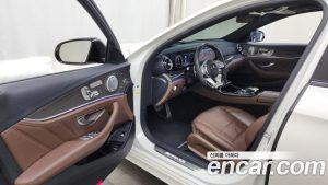 Mercedes-Benz E-Class E53 AMG 4MATIC+ 2020 года из Южной Кореи