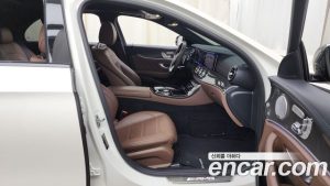 Mercedes-Benz E-Class E53 AMG 4MATIC+ 2020 года из Южной Кореи