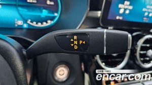 Mercedes-Benz GLC-Class GLC220 d 4MATIC 2020 года из Южной Кореи