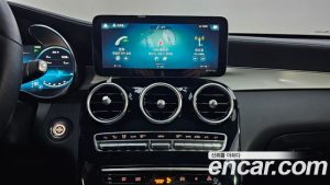 Mercedes-Benz GLC-Class GLC220 d 4MATIC 2020 года из Южной Кореи