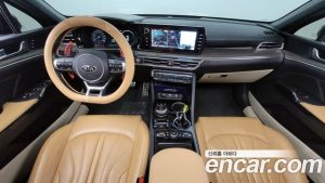 Kia K5 1.6 Turbo 2020 года из Южной Кореи