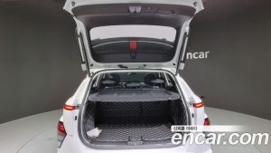 Hyundai Kona Inspiration 2023 года из Южной Кореи