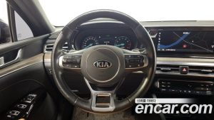 Kia K5 2.0 2020 года из Южной Кореи