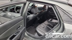 Hyundai AVANTE 1.6 2021 года из Южной Кореи