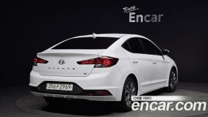 Hyundai AVANTE 1.6 2020 года из Южной Кореи
