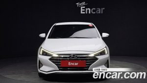 Hyundai AVANTE 1.6 2020 года из Южной Кореи