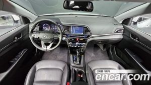 Hyundai AVANTE 1.6 2020 года из Южной Кореи