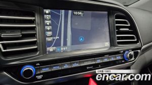 Hyundai AVANTE 1.6 2020 года из Южной Кореи