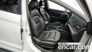 Hyundai AVANTE 1.6 2020 года из Южной Кореи