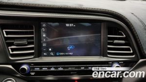 Hyundai AVANTE 1.6 2020 года из Южной Кореи