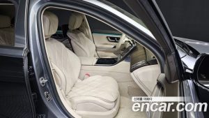 Mercedes-Benz S-Class Maybach S680 4MATIC 2023 года из Южной Кореи