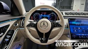 Mercedes-Benz S-Class Maybach S680 4MATIC 2023 года из Южной Кореи