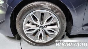 Kia K5 Prestige 2020 года из Южной Кореи