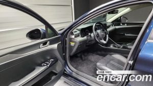 Kia K5 Prestige 2020 года из Южной Кореи