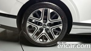 Hyundai Grandeur 2.5 Бензин 2WD 2023 года из Южной Кореи