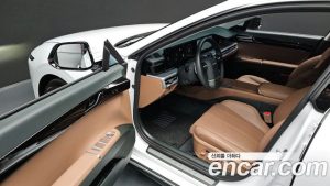 Hyundai Grandeur 2.5 Бензин 2WD 2023 года из Южной Кореи