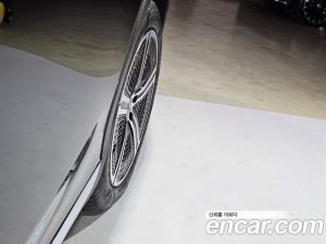 Mercedes-Benz EQS EQS450 4MATIC Lunch Edition 2023 года из Южной Кореи